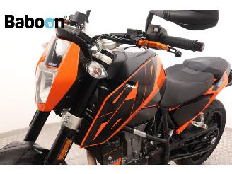 KTM 690 Duke ABS picture 18