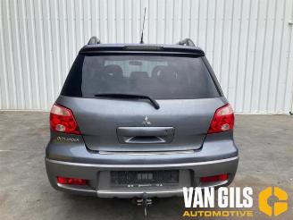 Mitsubishi Outlander Outlander (CU), SUV, 2001 / 2007 2.0 16V 4x2 picture 4