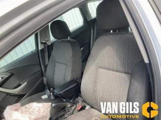 Opel Astra Astra J Sports Tourer (PD8/PE8/PF8), Combi, 2010 / 2015 1.4 16V ecoFLEX picture 13