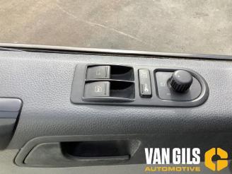 Volkswagen Transporter Transporter T5, Van, 2003 / 2015 1.9 TDi picture 16