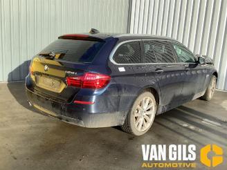 BMW 5-serie 5 serie Touring (F11), Combi, 2009 / 2017 528i 16V picture 2
