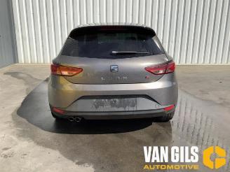 krockskadad bil auto Seat Leon Leon (5FB), Hatchback 5-drs, 2012 / 2020 1.4 TSI ACT 16V 2015/5