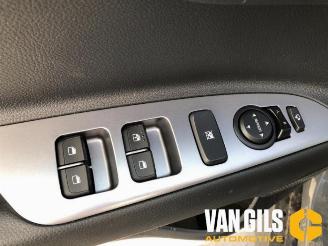 Kia Stonic Stonic (YB), SUV, 2017 1.0i T-GDi 12V Eco-Dynamics+ picture 22