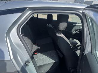 Opel Corsa 1.2 Edition picture 10