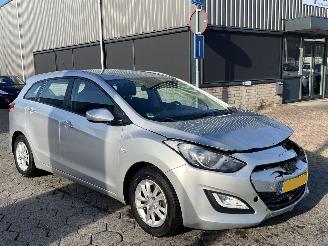 Hyundai I-30 Wagon 1.4 picture 1