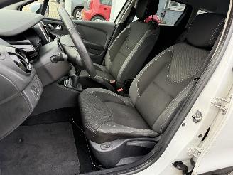 Renault Clio Estate 1.5 dCi Ecoleader Life picture 8