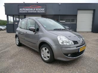 occasion passenger cars Renault Modus 1.2 TCE Dynamique AIRCO 2009/4