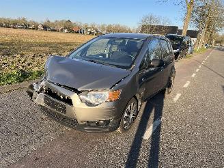 Mitsubishi Colt 1.1-12V picture 2