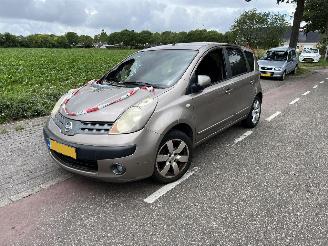Nissan Evalia 1.6-16V picture 2
