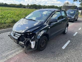 Volkswagen Fox 1.2-12V picture 2