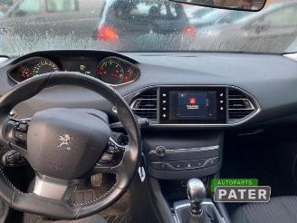 Peugeot 308 308 (L3/L8/LB/LH/LP), Hatchback 5-drs, 2013 / 2021 1.6 BlueHDi 120 picture 9