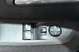 Peugeot 208 1.2 PureTech Active picture 20