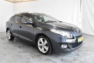 skadebil auto Renault Mégane 1.2 TCe Collection 2013/6