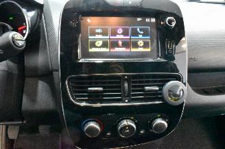 Renault Clio 0.9 TCe Limited picture 35