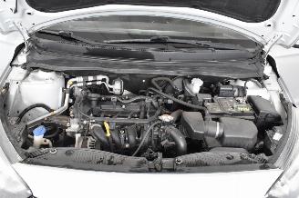 Hyundai I-20 1.2i i-Motion picture 12