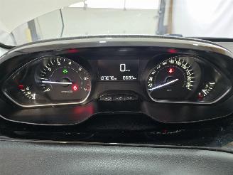 Peugeot 208 1.2 PureT. BL Active picture 29
