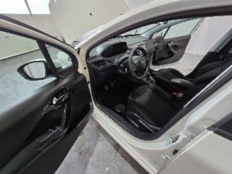 Peugeot 208 1.2 PureT. BL Active picture 20