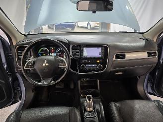 Mitsubishi Outlander 2.0 PHEV Instyle+ picture 26