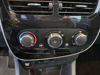 Renault Clio 0.9 TCe Expression picture 34