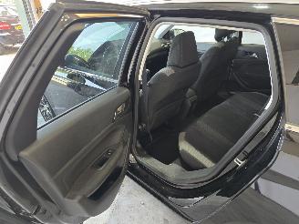 Peugeot 308 1.2 PureTech Style picture 18