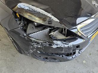 Peugeot 308 1.2 PureTech Style picture 10