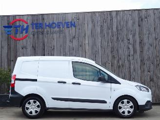 Ford Transit Courier 1.5 TDCi Klima Cruise PDC 55KW Euro 6 picture 4