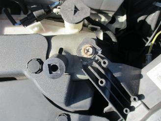 Peugeot 108 1.0 e -VTi Active NAP 5drs picture 16