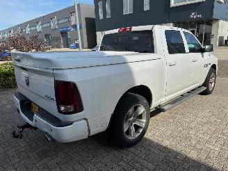 Dodge Ram 5.7 V8 4x4 Quad Cab 64 picture 6