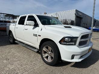 Dodge Ram 5.7 V8 4x4 Quad Cab 64 picture 1