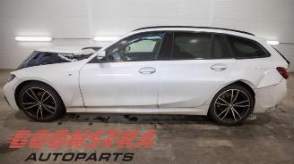 BMW 3-serie 3 serie Touring (G21), Combi, 2019 320i 2.0 TwinPower Turbo 16V picture 2
