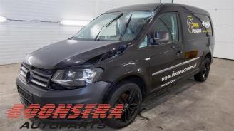 Vrakbiler auto Volkswagen Caddy Caddy IV, Van, 2015 2.0 TDI 75 2019/10