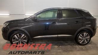 Peugeot 3008 3008 II (M4/MC/MJ/MR), MPV, 2016 1.2 12V e-THP PureTech 130 picture 2