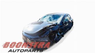 Salvage car Tesla Model 3 Model 3, Sedan, 2017 Standard RWD Plus 2023/3