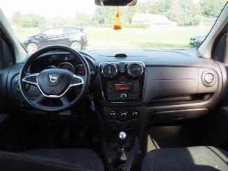 Dacia Lodgy 1.3 TCe Laureate 7 Persoons picture 14