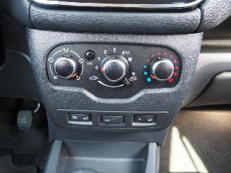 Dacia Lodgy 1.3 TCe Laureate 7 Persoons picture 20