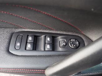 Peugeot 308 1.2 PureTech Blue Lease GT picture 29