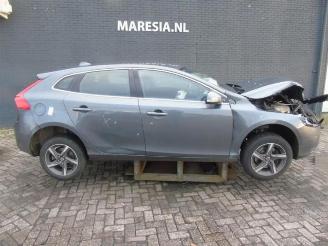 Volvo V-40 V40 (MV), Hatchback 5-drs, 2012 / 2019 1.6 D2 picture 2
