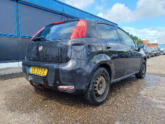 Fiat Punto Evo 1.3 MultiJet Sempre picture 6