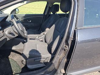 Renault Mégane Estate 1.5 Dcif picture 5