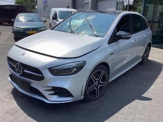 Uttjänta bilar auto Mercedes B-klasse B (W247), Hatchback, 2018 / 2026 1.3 B-250 e Turbo 16V 2021/3