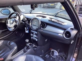 Mini One Mini Open (R57), Cabrio, 2007 / 2015 1.6 16V One picture 9