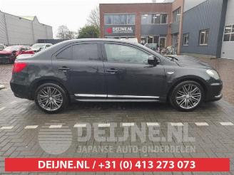 Suzuki Kizashi Kizashi (FRE/FRF), Sedan, 2010 / 2015 2.4 16V picture 8