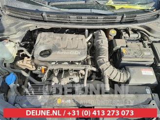 Kia Stonic Stonic (YB), SUV, 2017 1.0i T-GDi 12V picture 26