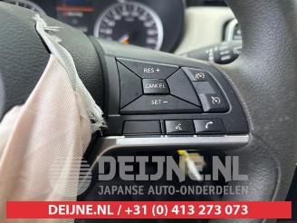 Nissan Micra Micra (K14), Hatchback, 2016 / 2025 1.0 IG-T 92 picture 15