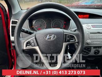 Hyundai I-20 i20, Hatchback, 2008 / 2015 1.2i 16V picture 15