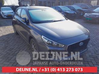 Hyundai I-30 i30 (PDEB5/PDEBB/PDEBD/PDEBE), Hatchback, 2016 1.0 T-GDI 12V picture 1