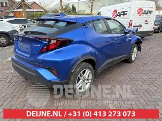 Toyota C-HR C-HR (X1,X5), SUV, 2016 1.8 16V Hybrid picture 7