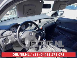 Mitsubishi Outlander Outlander (CU), SUV, 2001 / 2007 2.0 16V 4x2 picture 15