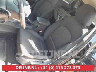 Hyundai I-30 i30 (PDEB5/PDEBB/PDEBD/PDEBE), Hatchback, 2016 1.0 T-GDI 12V picture 16
