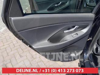 Hyundai I-30 i30 (PDEB5/PDEBB/PDEBD/PDEBE), Hatchback, 2016 1.0 T-GDI 12V picture 13